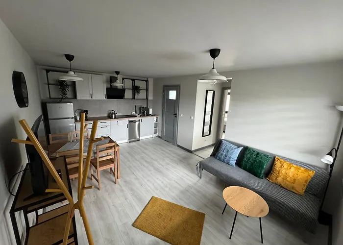 Folgi Chlapowo * Владыславово